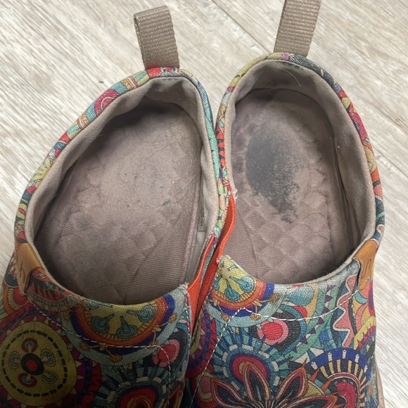 UIN shoes - Picture 6 of 7